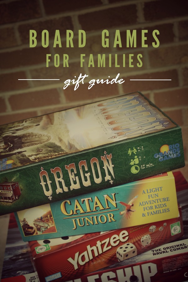 Family Board Game Gift Guide -- The best board games for families!