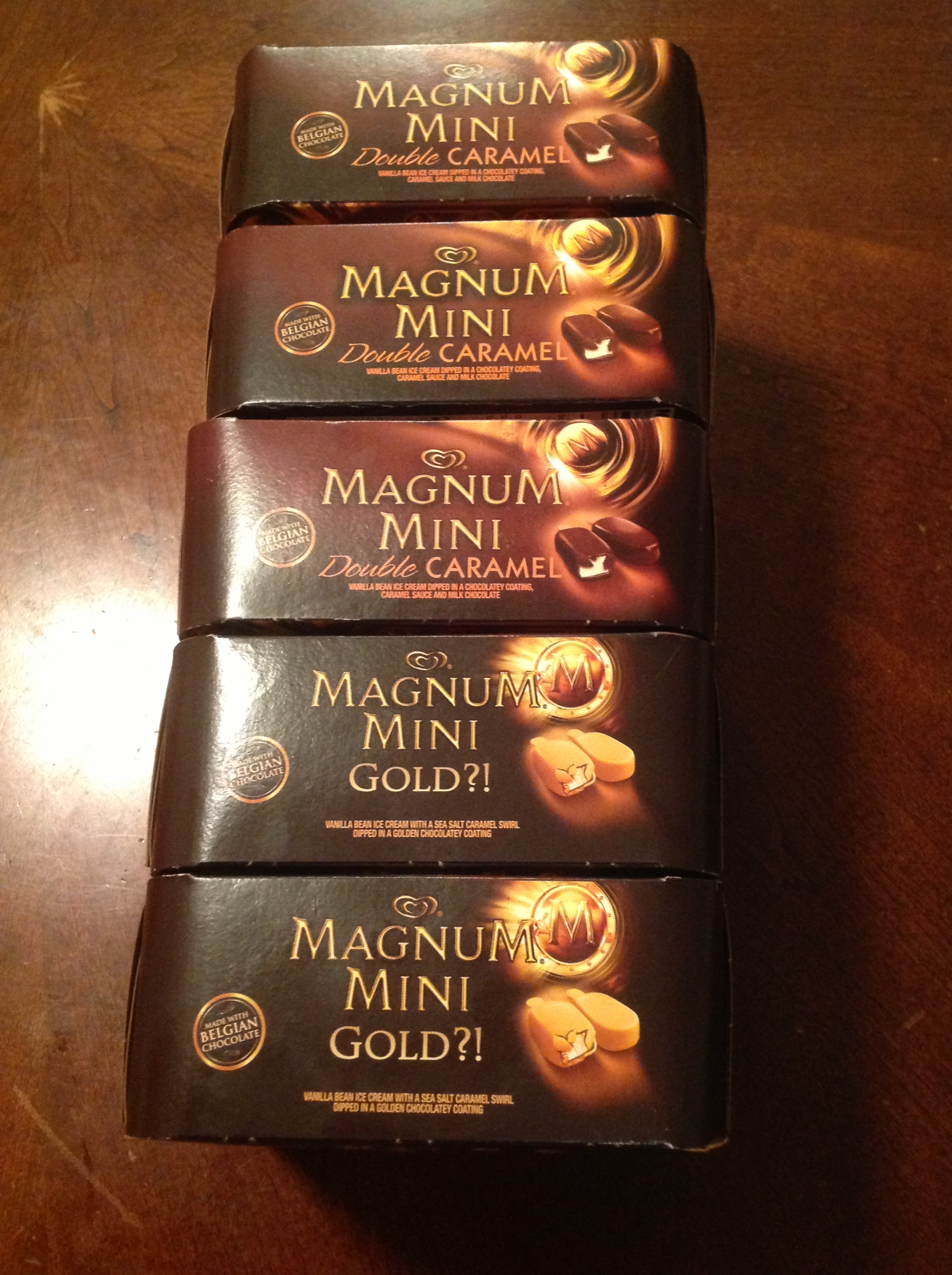 Magnum Double Sea Salt Caramel Vanilla & Caramel Swirl Milk