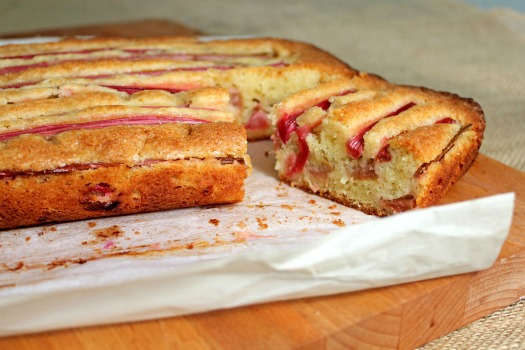 Rhubarb Almond Cake (recipe)