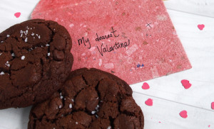 Double-Chocolate-Cookie-with-Sea-Salt-Valentines